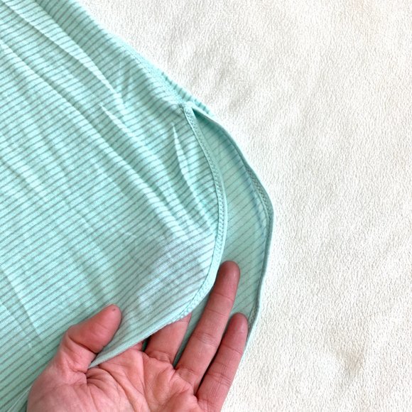 lululemon singlet tank Heathered Fresh Teal sz 4/6 - Picture 8 of 8